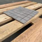 Grijs Mozaiek Betonlook Ecoceramic Norwich Gris Effen 5x5 Mozaïek 30x30cm afbeelding 3