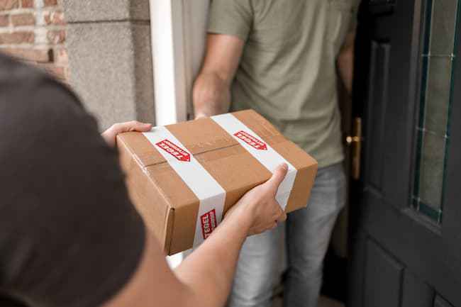 Tegel-uitverkoop-pakket-aannemen