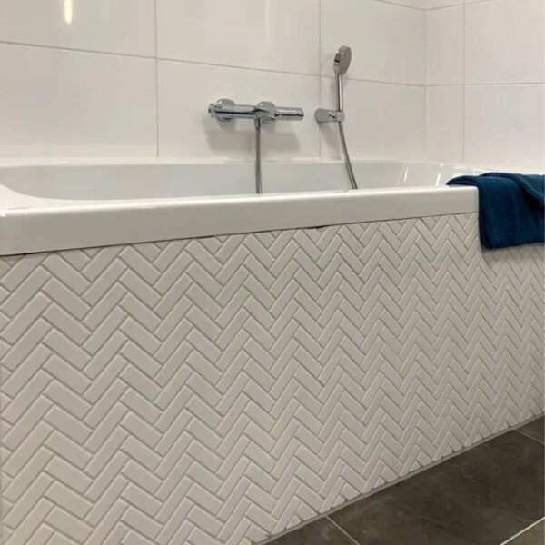 TMF Paris PAHM140 White Mat 2,3x7,3 24,7x31,8 Herringbone_sfeerfoto