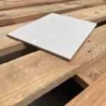 Wit Wandtegels Glanzend Ceratile Glans Wit Geonduleerd 20x25cm afbeelding 3