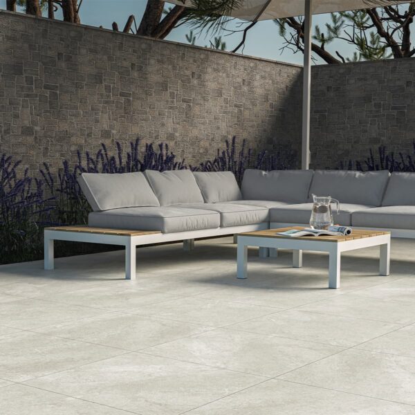 Keraselect-Stone-Union-Shell-Outdoor-60x60x2cm-HR-sfeerfoto-1