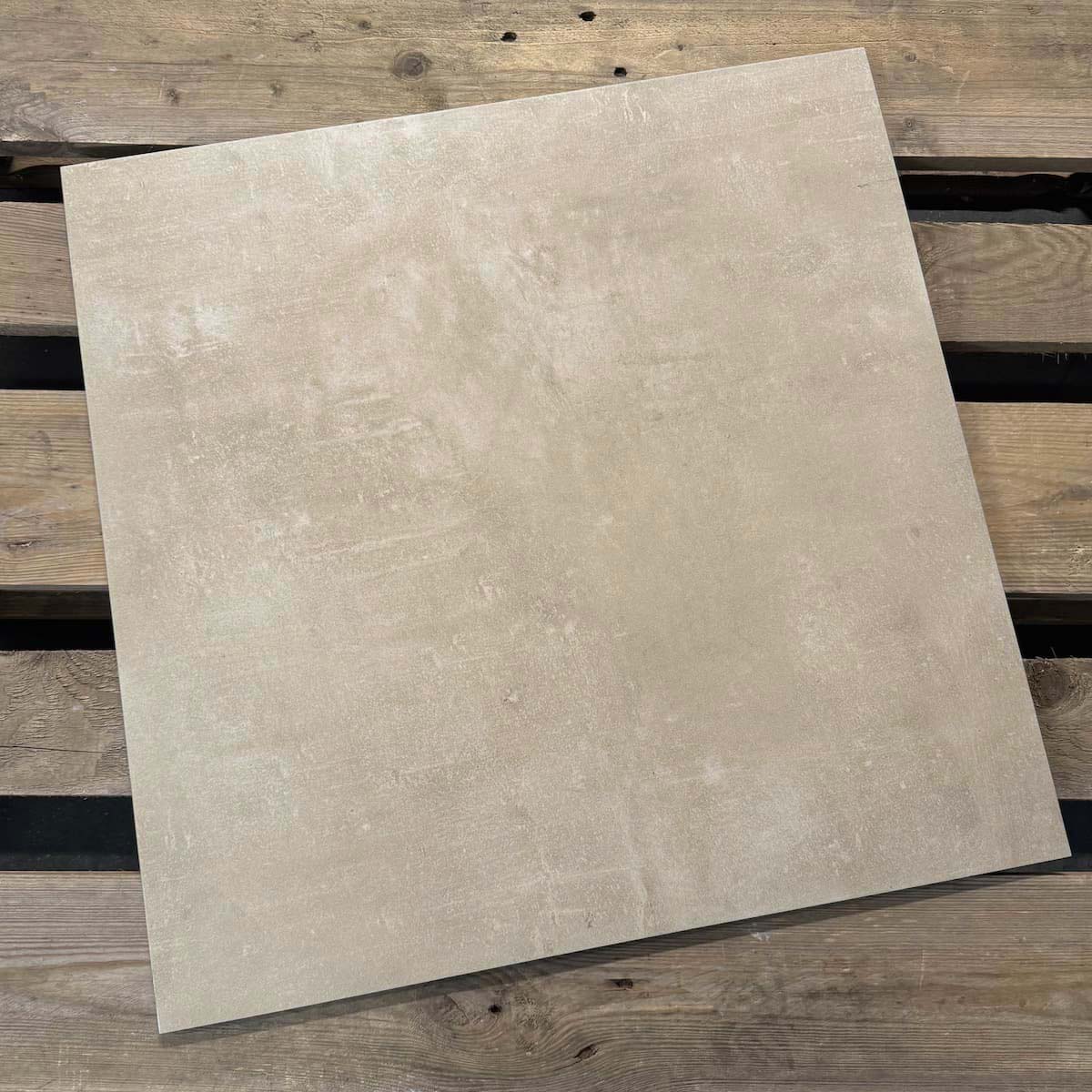 KeraSelect-Solution-Beige-60x60cm-1 Beige Vloertegels Betonlook Keraselect Solution Beige 60x60cm