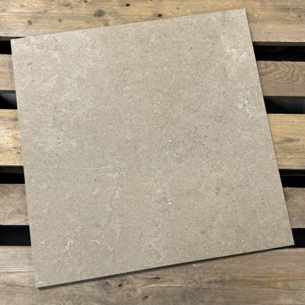 Beige Vloertegels Natuursteenlook Ceratile Claystone Taupe 60x60cm afbeelding 1