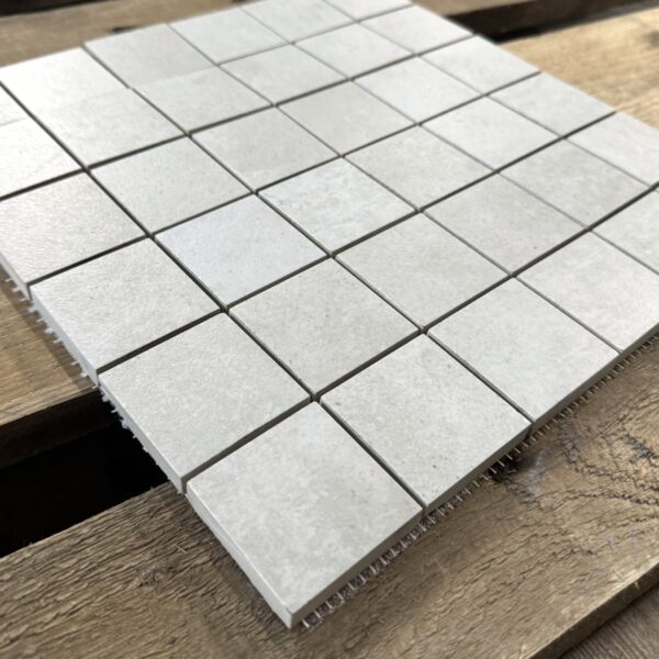 Durstone-Tribeca-Hielo-Natural-4,8x4,8-Mozaïek-30x30cm-2