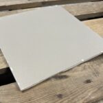 La-Fabbrica-Orchestra-Romanza-Burattato-30x30cm-3