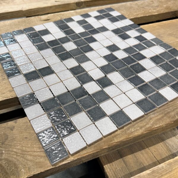 Briare-Hasard-AG04-AG36-2,5x2,5-Mozaïek-34,6x34,6cm_2