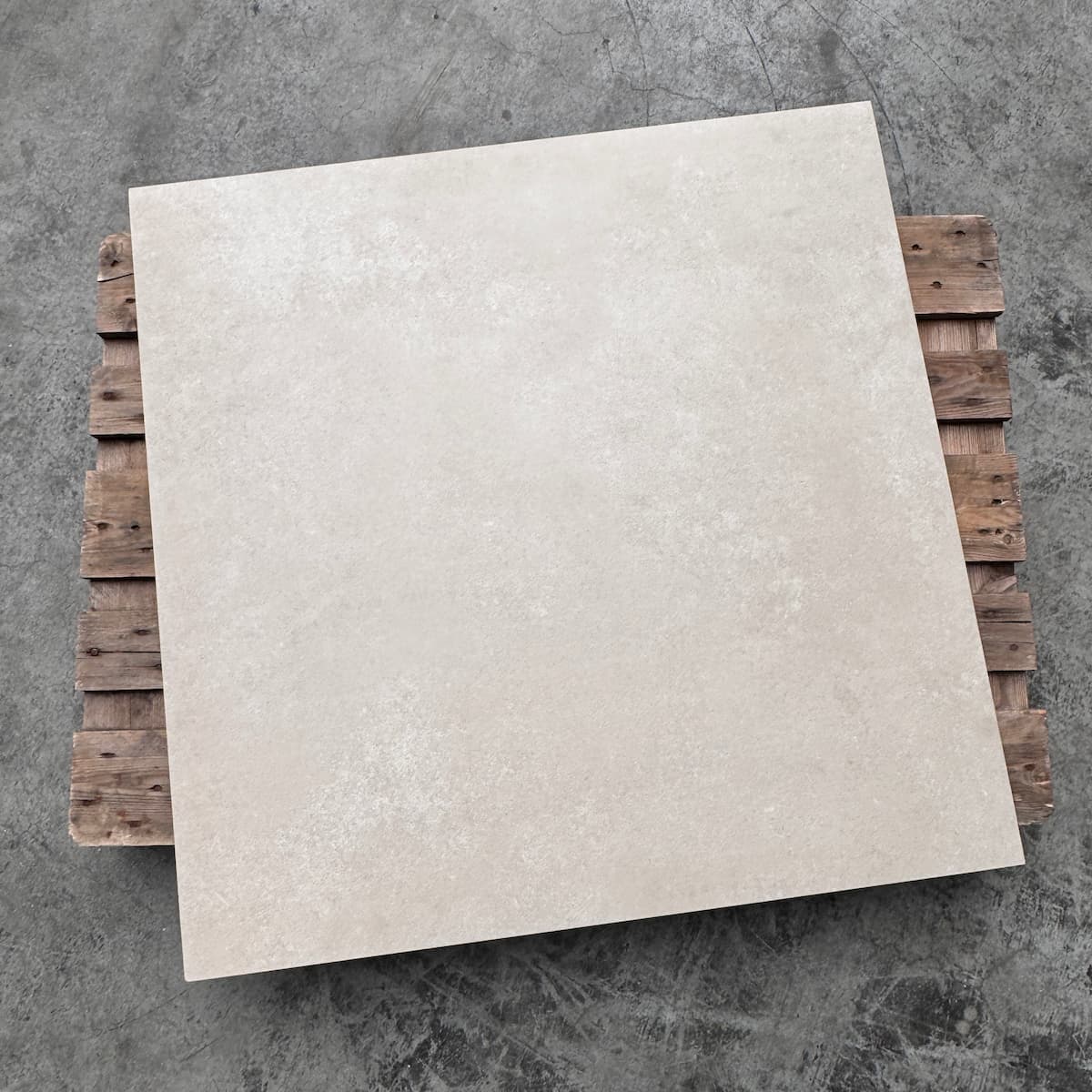 Keraselect-Ambiente-Greige-100x100x2cm-1 Beige Tuintegels Mat Keraselect Ambiente Greige Outdoor 100x100x2cm